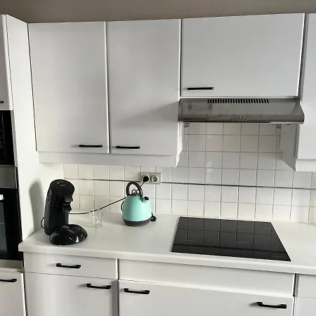 Center Yellow Apartment Ostend